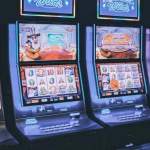 Современные игровые автоматы 2025 года с яркой графикой